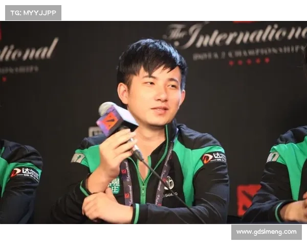 埃弗拉：从无名小卒到世界足坛巨星的逆袭与辉煌之路